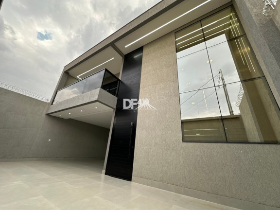 Casa com 4 Quartos à Venda, 300 m² em Taguatinga Centro (taguatinga) - Brasília