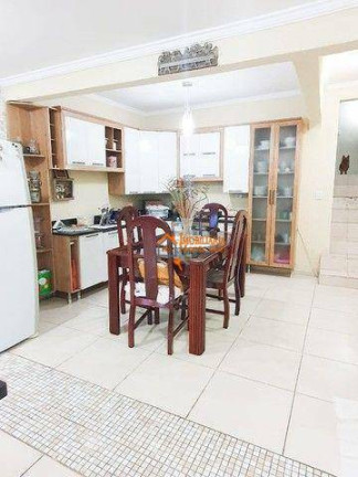 Imagem Casa com 3 Quartos à Venda ou Locação, 338 m² em água Chata - Guarulhos Imagem Casa com 3 Quartos à Venda ou Locação, 338 m² em água Chata - Guarulhos