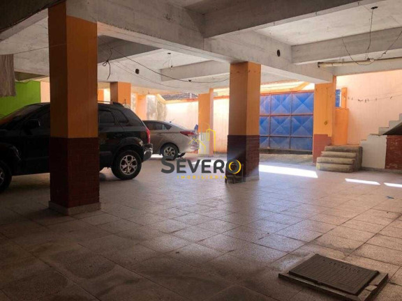 Imagem Casa com 5 Quartos à Venda, 300 m² em Centro - São Gonçalo