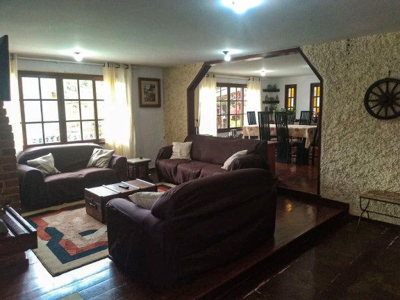 Imagem Casa com 4 Quartos à Venda, 590 m² em Granja Guarani - Teresópolis Imagem Casa com 4 Quartos à Venda, 590 m² em Granja Guarani - Teresópolis