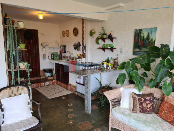 Imagem Casa com 3 Quartos à Venda, 182 m² em Albuquerque - Teresópolis