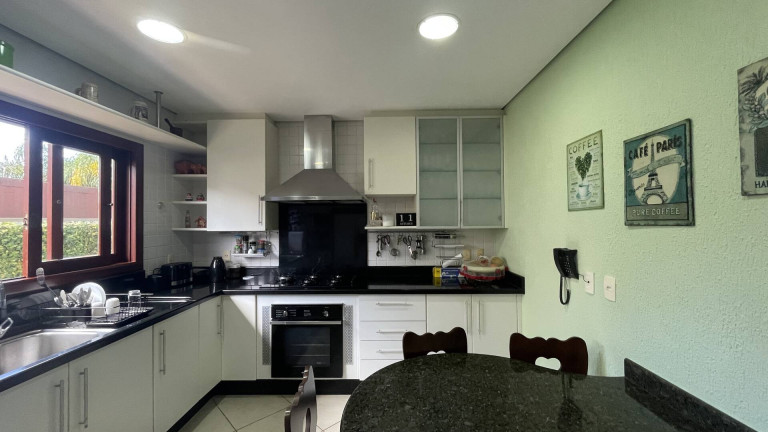Imagem Casa com 6 Quartos à Venda, 548 m² em Jurerê Internacional - Florianópolis Imagem Casa com 6 Quartos à Venda, 548 m² em Jurerê Internacional - Florianópolis