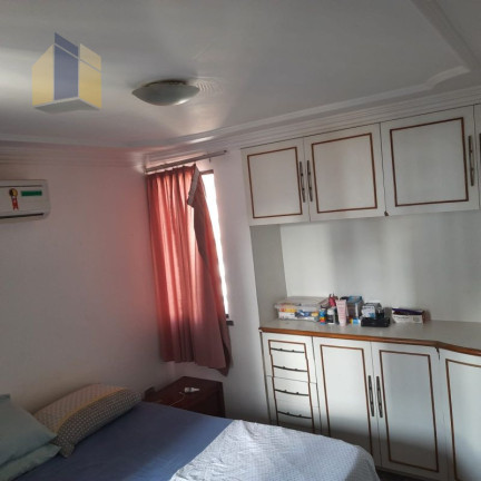 Imagem Apartamento com 2 Quartos à Venda, 47 m²