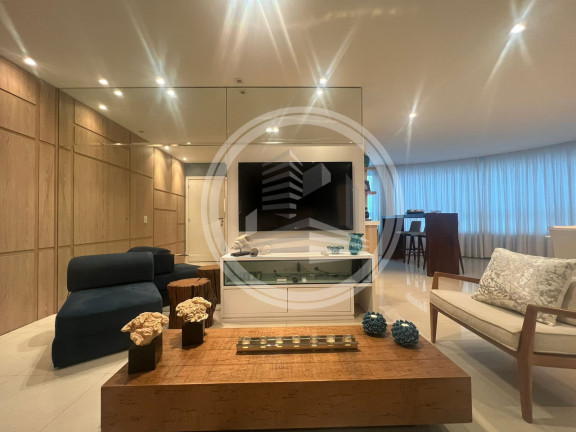 Imagem Apartamento com 3 Quartos à Venda, 128 m² em Pioneiros - Balneário Camboriú Imagem Apartamento com 3 Quartos à Venda, 128 m² em Pioneiros - Balneário Camboriú