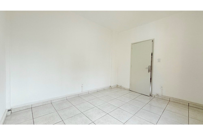 Imagem Apartamento com 1 Quarto à Venda, 43 m² em Centro Histórico - Porto Alegre Imagem Apartamento com 1 Quarto à Venda, 43 m² em Centro Histórico - Porto Alegre