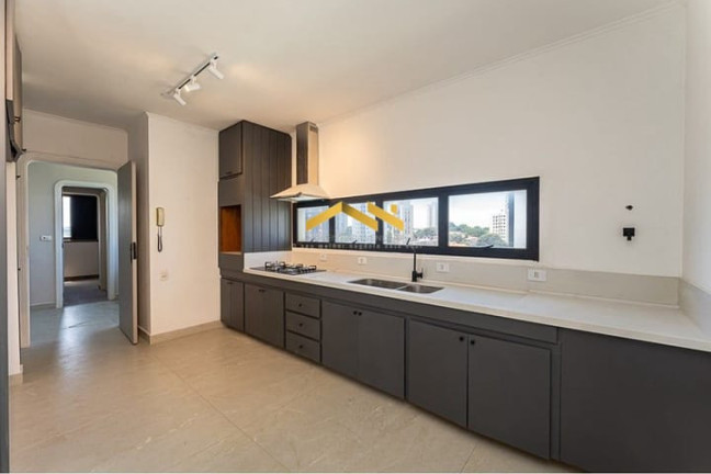 Imagem Apartamento com 3 Quartos à Venda, 180 m² em Vila Alexandria - São Paulo