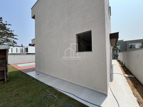 Imagem Casa com 3 Quartos à Venda, 400 m² em Ingleses Do Rio Vermelho - Florianópolis Imagem Casa com 3 Quartos à Venda, 400 m² em Ingleses Do Rio Vermelho - Florianópolis