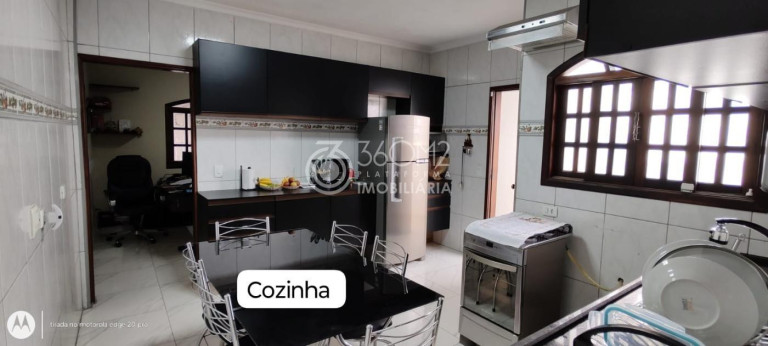 Imagem Casa com 2 Quartos à Venda, 280 m² em Jardim Utinga - Santo André Imagem Casa com 2 Quartos à Venda, 280 m² em Jardim Utinga - Santo André