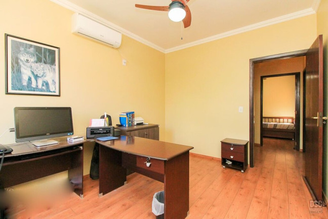 Imagem Casa com 3 Quartos à Venda, 150 m² em Guarujá - Porto Alegre Imagem Casa com 3 Quartos à Venda, 150 m² em Guarujá - Porto Alegre