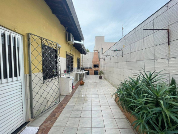 Imagem Casa com 3 Quartos à Venda, 178 m² em Centro - Balneário Camboriú