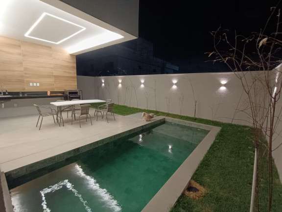 Imagem Casa com 3 Quartos à Venda, 263 m² em Cidade Alpha - Eusébio