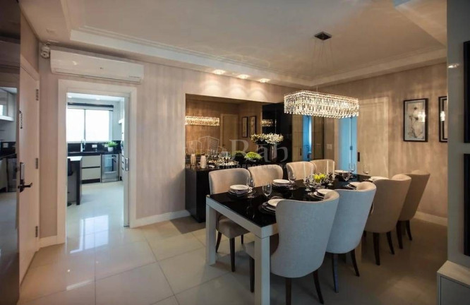 Apartamento com 4 Quartos à Venda, 154 m² em Centro - Balneário Camboriú