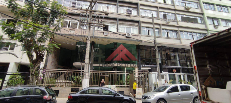 Imagem Apartamento com 2 Quartos à Venda, 84 m² em Icaraí - Niterói Imagem Apartamento com 2 Quartos à Venda, 84 m² em Icaraí - Niterói