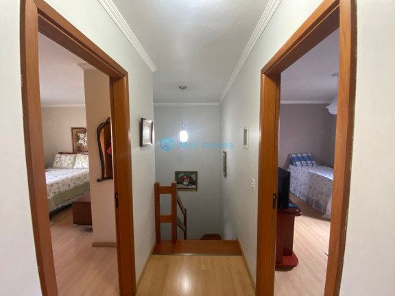 Imagem Sobrado com 3 Quartos à Venda, 185 m² em Moinhos De Vento - Canoas Imagem Sobrado com 3 Quartos à Venda, 185 m² em Moinhos De Vento - Canoas