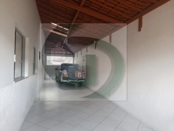 Imagem Casa com 3 Quartos à Venda, 360 m² Imagem Casa com 3 Quartos à Venda, 360 m²