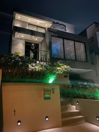 Imagem Casa com 4 Quartos à Venda, 305 m² em Jardim Fazenda Rincão - Arujá Imagem Casa com 4 Quartos à Venda, 305 m² em Jardim Fazenda Rincão - Arujá