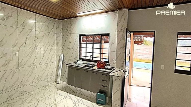 Imagem Casa com 3 Quartos para Alugar, 85 m² em Ivoturucaia - Jundiaí
