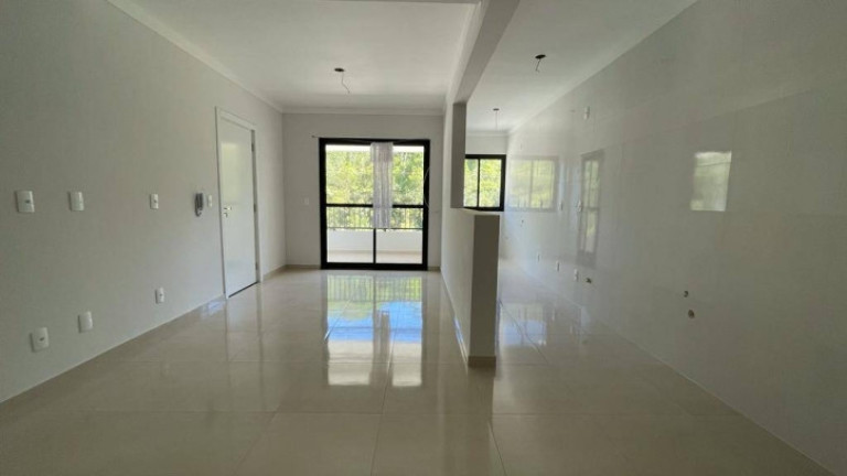Imagem Apartamento com 2 Quartos à Venda, 65 m² em Itacolomi - Piçarras Imagem Apartamento com 2 Quartos à Venda, 65 m² em Itacolomi - Piçarras