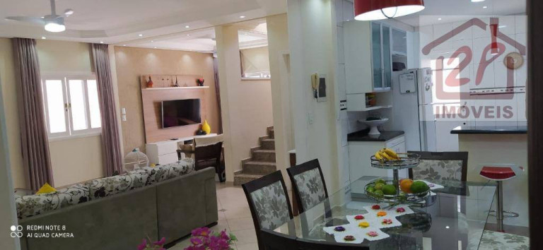 Sobrado com 3 Quartos à Venda, 196 m² em Jardim Das Indústrias - São José Dos Campos