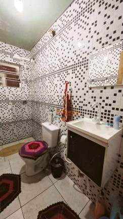 Imagem Casa com 5 Quartos à Venda, 150 m² em Taboão - Guarulhos Imagem Casa com 5 Quartos à Venda, 150 m² em Taboão - Guarulhos
