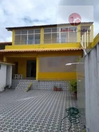 Imagem Casa com 3 Quartos à Venda, 225 m² Imagem Casa com 3 Quartos à Venda, 225 m²