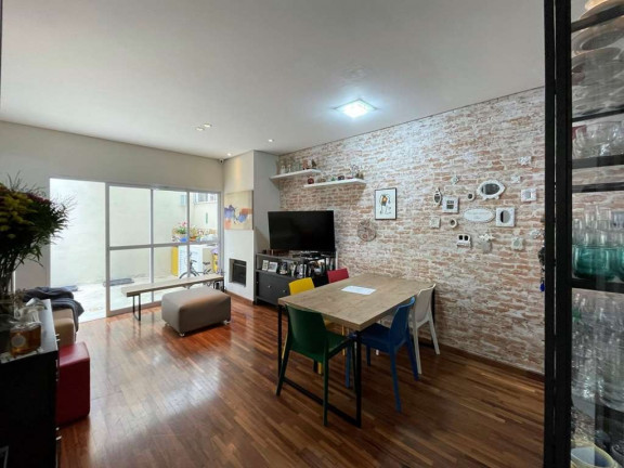 Imagem Imóvel com 3 Quartos à Venda, em Granja Viana - Cotia Imagem Imóvel com 3 Quartos à Venda, em Granja Viana - Cotia