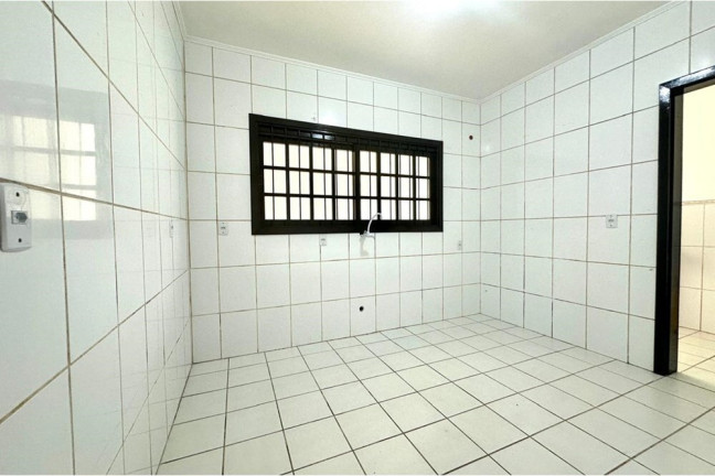 Imagem Casa com 3 Quartos à Venda, 173 m² em Sarandi - Porto Alegre Imagem Casa com 3 Quartos à Venda, 173 m² em Sarandi - Porto Alegre