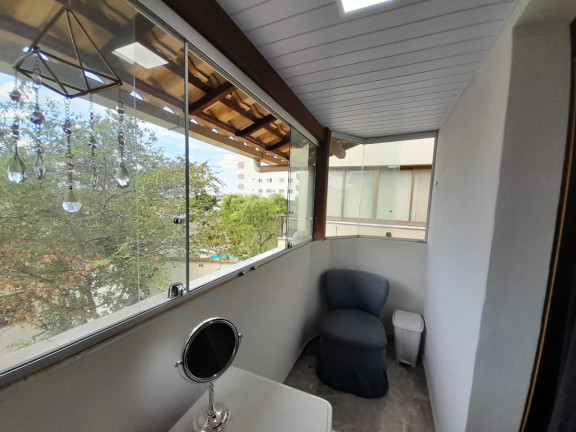 Imagem Casa com 3 Quartos à Venda, 360 m² em Cabral - Contagem Imagem Casa com 3 Quartos à Venda, 360 m² em Cabral - Contagem