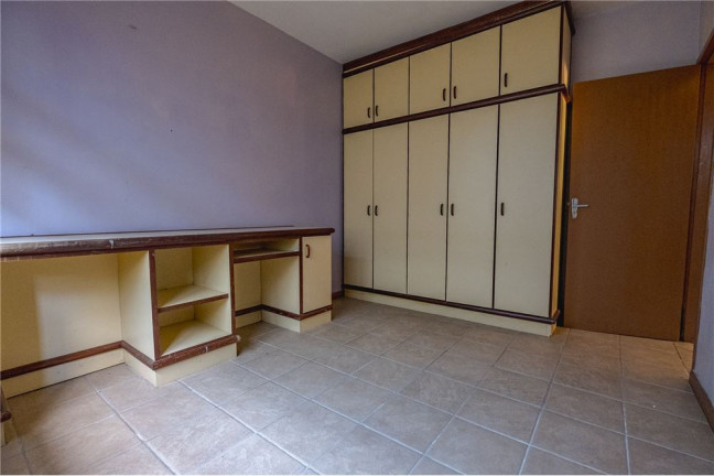 Imagem Casa com 6 Quartos à Venda, em Córrego Grande - Florianópolis Imagem Casa com 6 Quartos à Venda, em Córrego Grande - Florianópolis