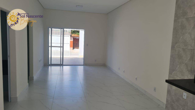 Imagem Casa com 2 Quartos à Venda, 64 m² em Vila Agao - Bertioga Imagem Casa com 2 Quartos à Venda, 64 m² em Vila Agao - Bertioga