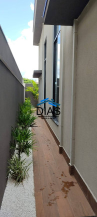 Imagem Casa com 4 Quartos à Venda, 310 m² em Jardim Imperador - Araraquara Imagem Casa com 4 Quartos à Venda, 310 m² em Jardim Imperador - Araraquara