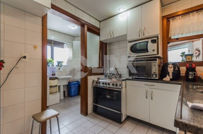 Imagem Apartamento com 3 Quartos à Venda, 107 m² em Rio Branco - Porto Alegre Imagem Apartamento com 3 Quartos à Venda, 107 m² em Rio Branco - Porto Alegre