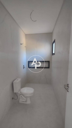 Imagem Sobrado com 3 Quartos à Venda, 138 m² em Orfãs - Ponta Grossa