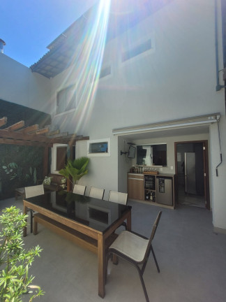 Imagem Casa com 4 Quartos à Venda, 180 m² em Recreio Ipitanga - Lauro De Freitas Imagem Casa com 4 Quartos à Venda, 180 m² em Recreio Ipitanga - Lauro De Freitas