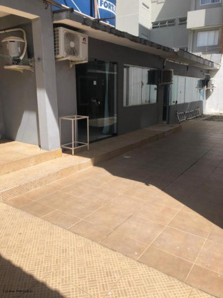 Imagem Casa com 7 Quartos à Venda, 470 m² em Stella Maris - Salvador