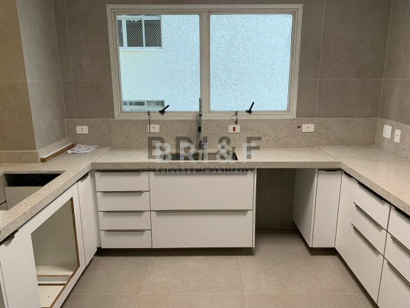 Imagem Apartamento com 3 Quartos à Venda, 223 m² em Vila Uberabinha - São Paulo Imagem Apartamento com 3 Quartos à Venda, 223 m² em Vila Uberabinha - São Paulo