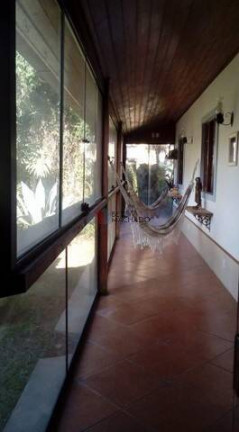 Imagem Casa com 4 Quartos à Venda, 697 m² em Vargem Grande - Teresópolis