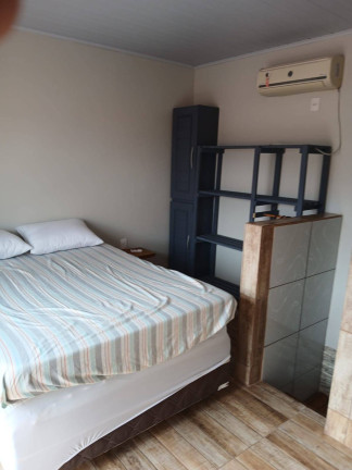Imagem Casa com 3 Quartos à Venda, 300 m² em Itacolomi - Balneário Piçarras Imagem Casa com 3 Quartos à Venda, 300 m² em Itacolomi - Balneário Piçarras