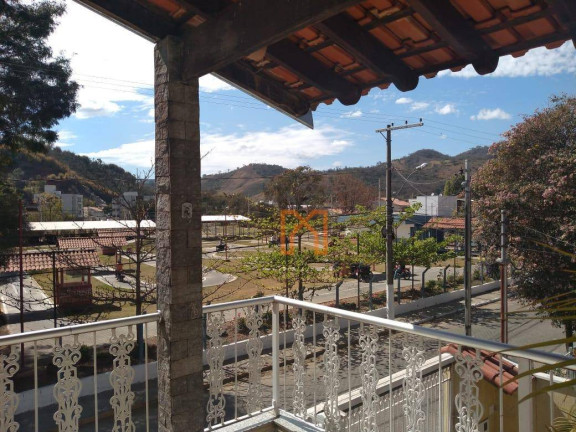 Imagem Casa com 5 Quartos à Venda, 300 m² em São Sebastião - Itajubá