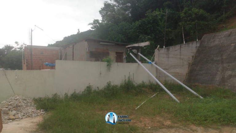 Imagem Casa com 2 Quartos à Venda, 4.600 m² em Xerém - Duque De Caxias