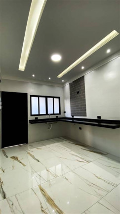 Imagem Casa com 3 Quartos à Venda, 185 m² em Caiçara - Praia Grande