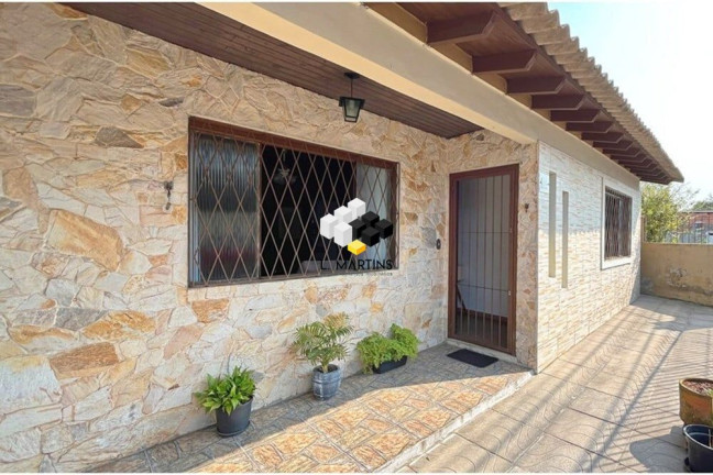 Imagem Casa com 2 Quartos à Venda, 101 m² em Vila Nova - Porto Alegre Imagem Casa com 2 Quartos à Venda, 101 m² em Vila Nova - Porto Alegre