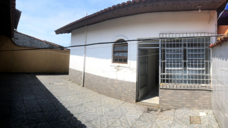 Imagem Imóvel com 3 Quartos à Venda, em Balnearia Jussara - Mongaguá Imagem Imóvel com 3 Quartos à Venda, em Balnearia Jussara - Mongaguá
