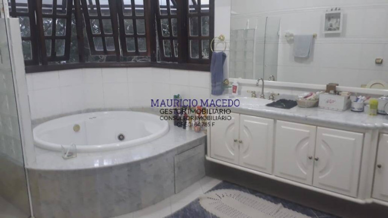 Imagem Casa com 3 Quartos à Venda, 1.725 m² em Residencial Tamboré - Barueri Imagem Casa com 3 Quartos à Venda, 1.725 m² em Residencial Tamboré - Barueri