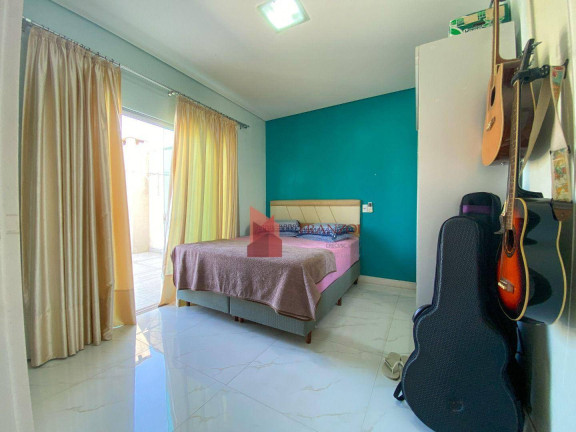 Imagem Sobrado com 4 Quartos à Venda, 170 m² em São João - Itajaí Imagem Sobrado com 4 Quartos à Venda, 170 m² em São João - Itajaí