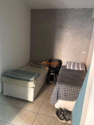 Imagem Sobrado com 6 Quartos à Venda, 200 m² em Camargos - Guarulhos Imagem Sobrado com 6 Quartos à Venda, 200 m² em Camargos - Guarulhos