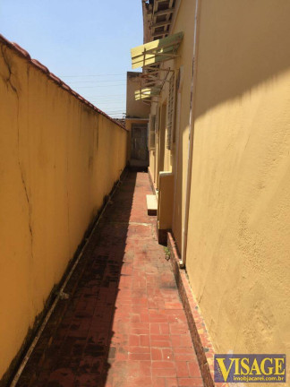 Imagem Casa com 4 Quartos à Venda, em Centro - Jacareí Imagem Casa com 4 Quartos à Venda, em Centro - Jacareí