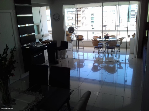 Imagem Apartamento com 3 Quartos para Temporada, 140 m² em Meia Praia - Itapema Imagem Apartamento com 3 Quartos para Temporada, 140 m² em Meia Praia - Itapema