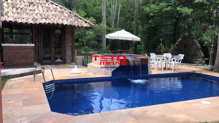 Imagem Casa com 3 Quartos à Venda, 600 m² em Zona Urbana De Cambuquira Mg - Cambuquira Imagem Casa com 3 Quartos à Venda, 600 m² em Zona Urbana De Cambuquira Mg - Cambuquira