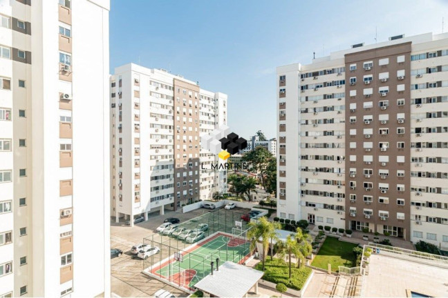 Imagem Apartamento com 2 Quartos à Venda, 58 m² em Passo Da Areia - Porto Alegre